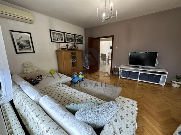 Spacious two -bedroom / top location / real square footage