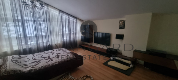 ДВУСТАЕН ОБЗАВЕДЕН С ГАРАЖ! ПАМПОРОВО!