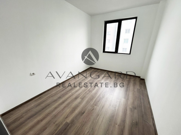 АКТ 16! Тристаен до ключ ЮЖЕН