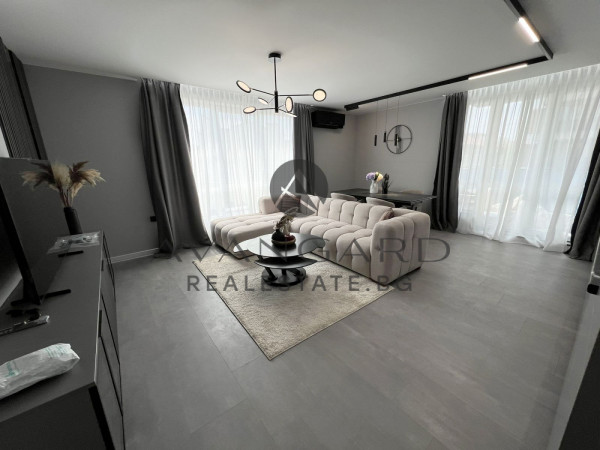Luxury one -bedroom apartment