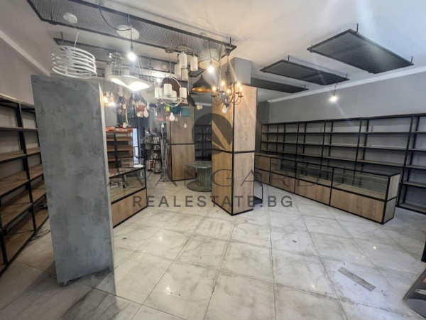 ПАРТЕРЕН МАГАЗИН / КЮЧУК ПАРИЖ