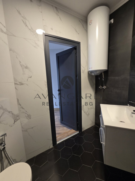 ДВУСТАЕН/ГЕРДЖИКА/ОБЗАВЕДЕН ДО КЛЮЧ