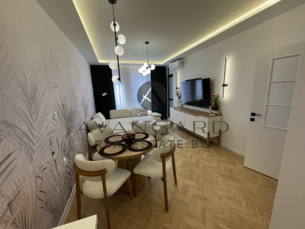 АКТ 16 !!!  ТОП ЛОКАЦИЯ ТРАКИЯ !!! ДИЗАЙНЕРСКИ ДВУСТАЕН !!! СВОБОДНО ПАРКИРАНЕ !!!