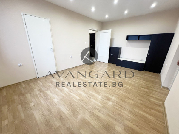 Two -bedroom apartment