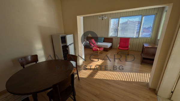 МНОГОСТАЕН ОБЗАВЕДЕН АПАРТАМЕНТ ДО ВМИ! МЛАДЕЖКИ ХЪЛМ!