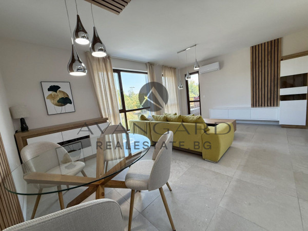 Двустаен обзаведен за първи наематели