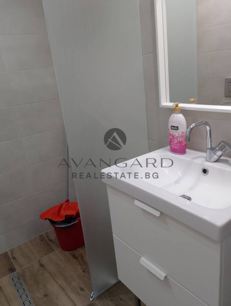 Двустаен МЛАДЕЖКИ ХЪЛМ