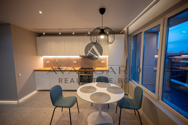 Луксозен двустаен Остромила