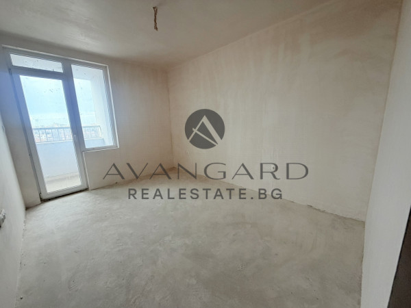 ИЗГОДЕН ТРИСТАЕН С АКТ 16 !!