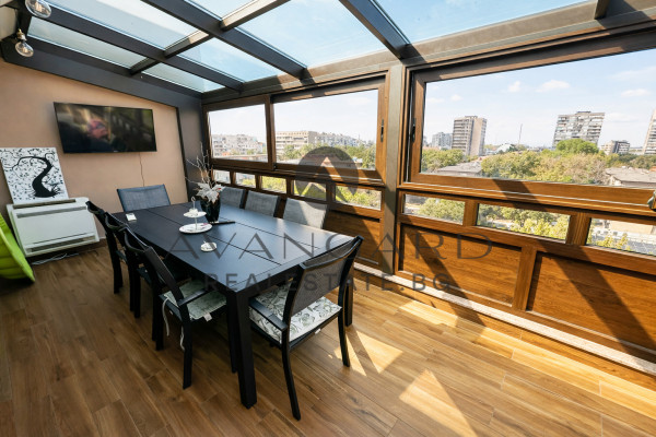 A wide two -bedroom fair