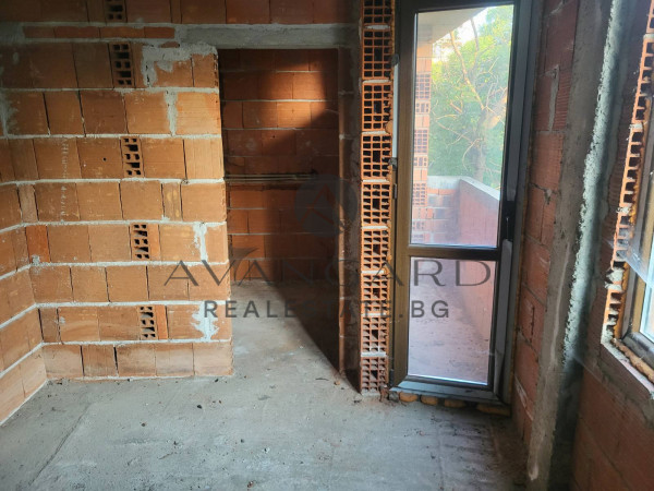 ONE BEDROOM APARTMENT! KYUCHUK PARIS!