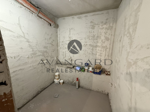 Двустаен с двор на Бунарджика