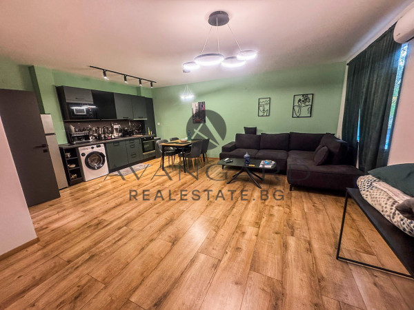 Обзаведен двустаен до Стоматологичен факултет