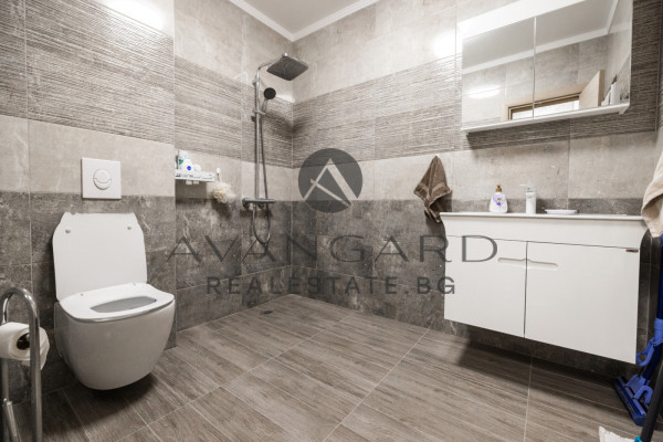 ОБЗАВЕДЕН ТРИСТАЕН ДО УМБАЛ ЕВРОХОСПИТАЛ