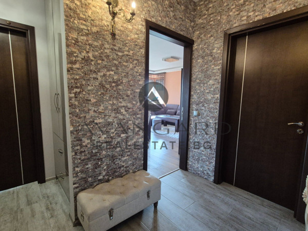 ТРИСТАЕН обзаведен / Марица Гардънс