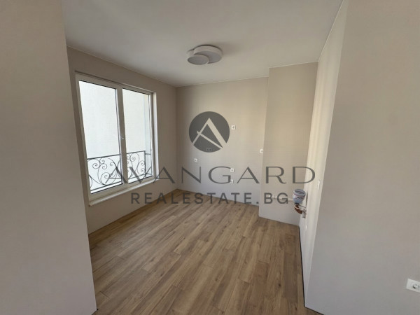 ПРЕД АКТ 16 !!! ДВУСТАЕН АПАРТАМЕНТ В НИСКА СГРАДА !!! КЪРШИЯКА !!!