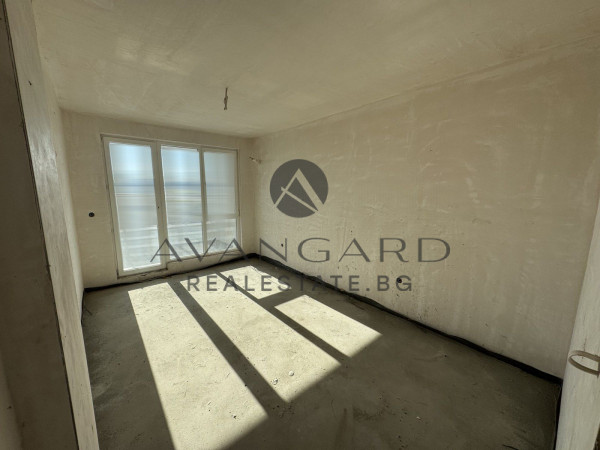 TWO-ROOM APARTMENT ON ACT 14!!! KARSHIYAKA !!!