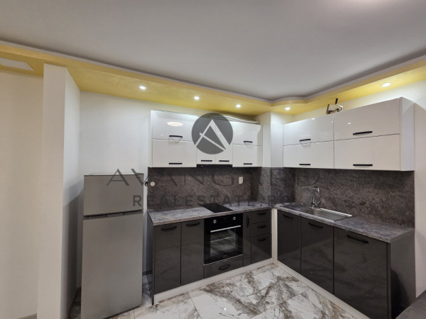 Двустаен обзаведен Кючук Париж