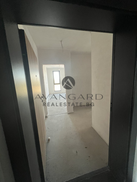 Тристаен апартамент / Кършияка