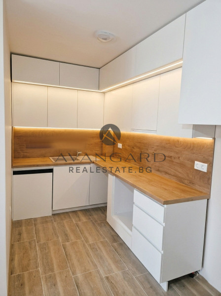 ДВУСТАЕН АПАРТАМЕНТ ДО КЛЮЧ! ОСТРОМИЛА!