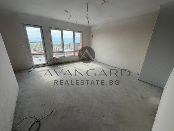 ПРЕД АКТ 16! Тристаен ТРАКИЯ ПОЛИКЛИНИКАТА