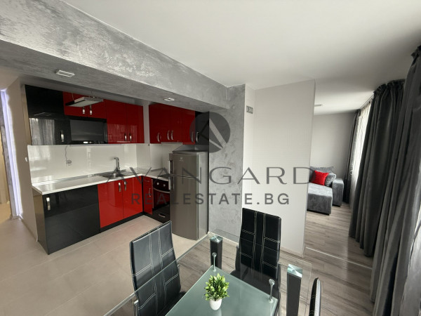 ТРИСТАЕН ОБЗАВЕДЕН АПАРТАМЕНТ! КЮЧУК ПАРИЖ!