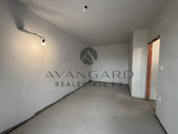 ТРИСТАЕН АПАРТАМЕНТ С АКТ16! КЮЧУК ПАРИЖ!