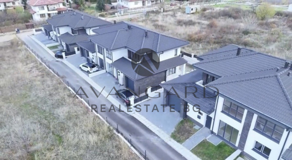 АКТ 16! ДВУЕТАЖНА КЪЩА