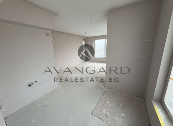 ПРЕД АКТ 16 !!! ДВУСТАЕН АПАРТАМЕНТ В НИСКА СГРАДА !!! КЪРШИЯКА !!!