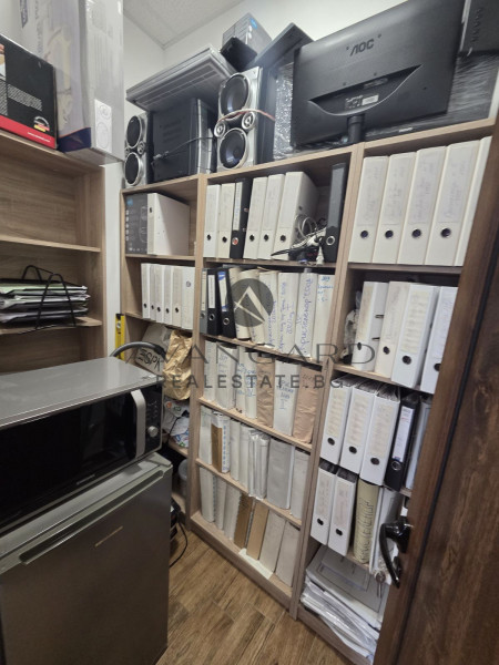 FURNISHED OFFICE FOR RENT / Trakia Residential Complex