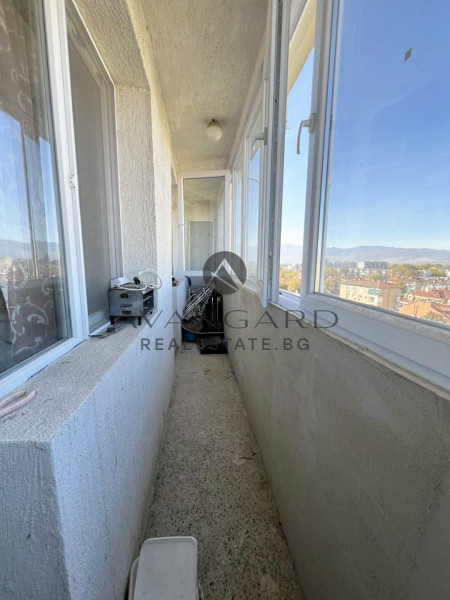 САНИРАН ТРИСТАЕН ДО ПЪЛМЕД !