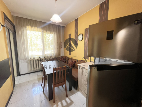 A renovated two -bedroom apartment in Karshiyaka