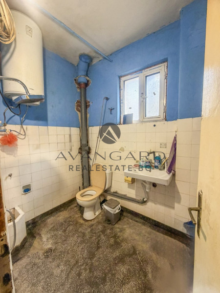 САНИРАН ЕТАЖ ОТ КЪЩА В БЛИЗОСТ ДО СТАРИЯ ГРАД !