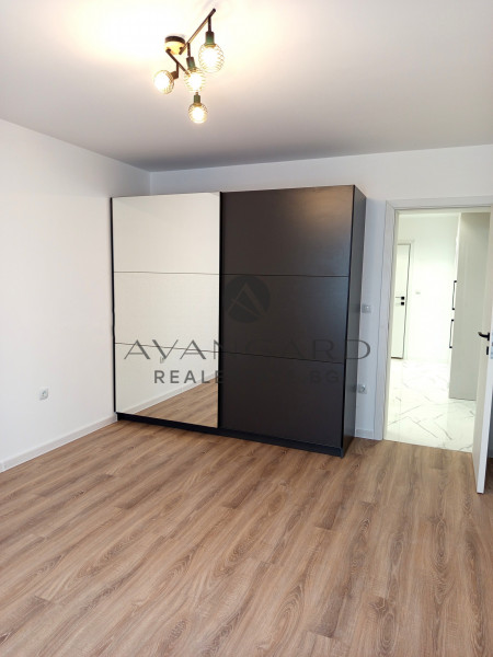 Luxury three-room apartment with PARKING