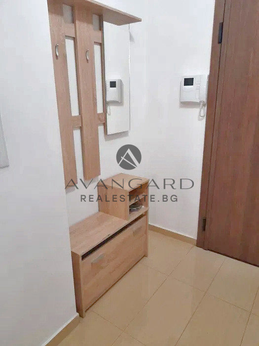 TWO BEDROOM TOP LOCATION!