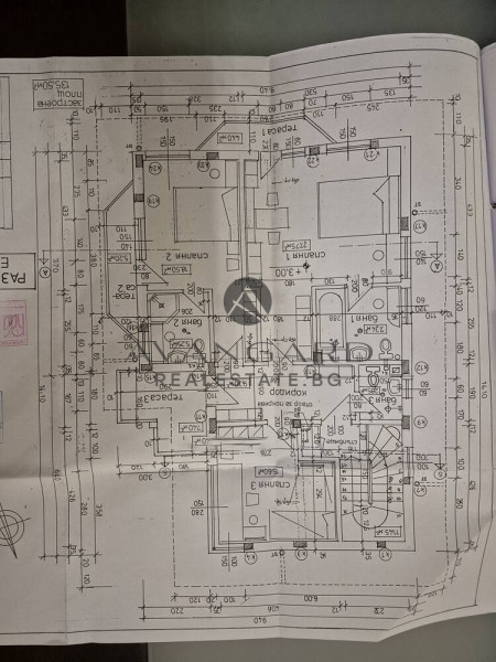 САМОСТОЯТЕЛНА КЪЩА В ЗЛАТИТРАП С АКТ 16