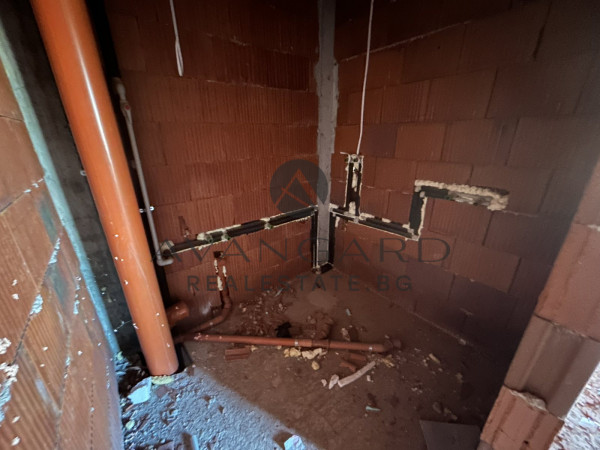 АКТ 14! Двустаен апартамент Остромила