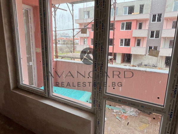 Двустаен апартамент с акт 14