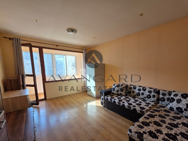 Двустаен РЕАЛНА КВАДРАТУРА