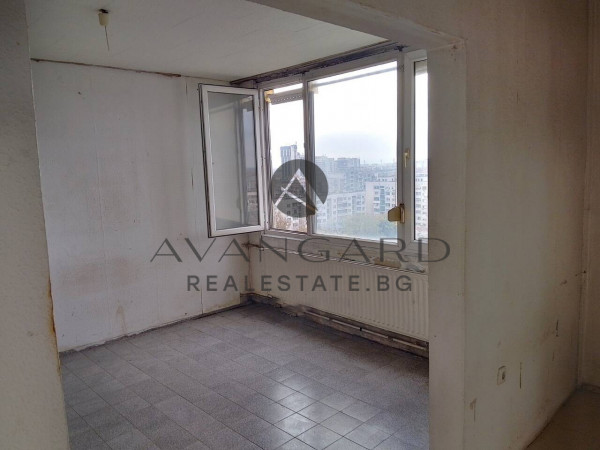 ТРИСТАЕН РЕАЛАНА КВАДРАТУРА КЪРШИЯКА !!!!