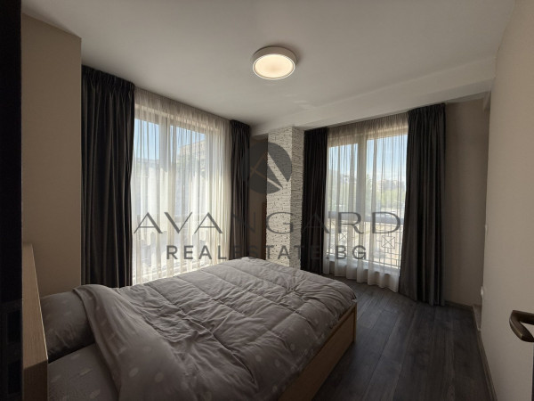 ТРИСТАЕН ОБЗАВЕДЕН! КЪРШИЯКА!