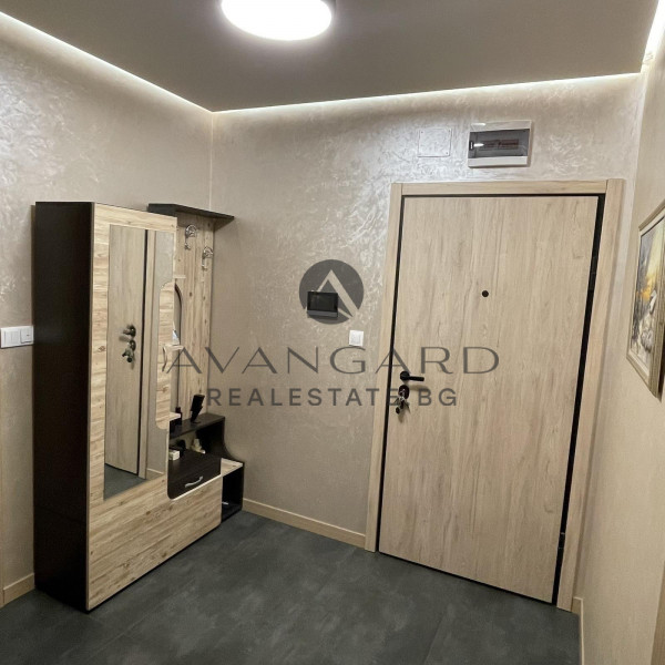 ЦЕНТЪР ИЗТОК !!! ЛУКСОЗЕН ДВУСТАЕН АПАРТАМЕНТ !!!