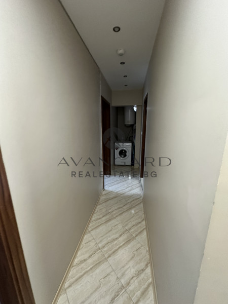 ТРИСТАЕН ОБЗАВЕДЕН С ВЪЗМОЖНОСТ ЗА ЗАКУПУВАНЕ НА ГАРАЖ/ У-ЩЕ Д. ТАЛЕВ