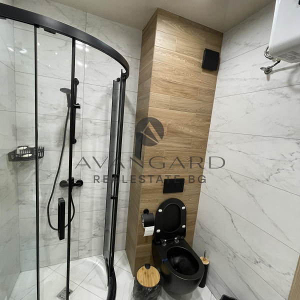 ЦЕНТЪР ИЗТОК !!! ЛУКСОЗЕН ДВУСТАЕН АПАРТАМЕНТ !!!