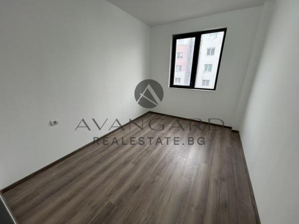 АКТ 16! Тристаен до ключ ЮЖЕН