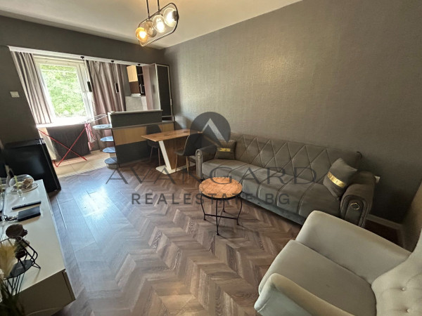 Furnished one -bedroom newcomer