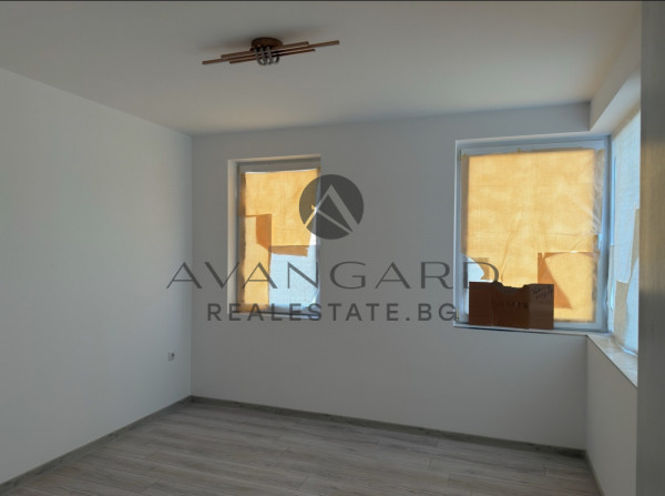 Act 16! Renovated two -bedroom Kyuchuk Paris