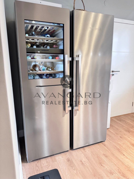 ЕДНОФАМИЛНА КЪЩА В ЗАТВОРЕН КОМПЛЕКС/ ТРАКИЯ