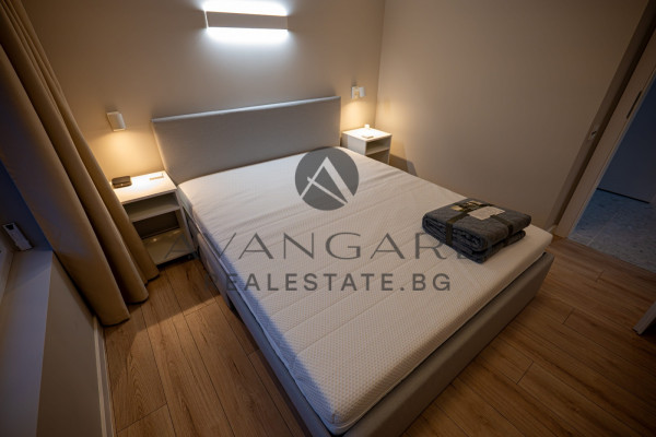 Луксозен двустаен Остромила