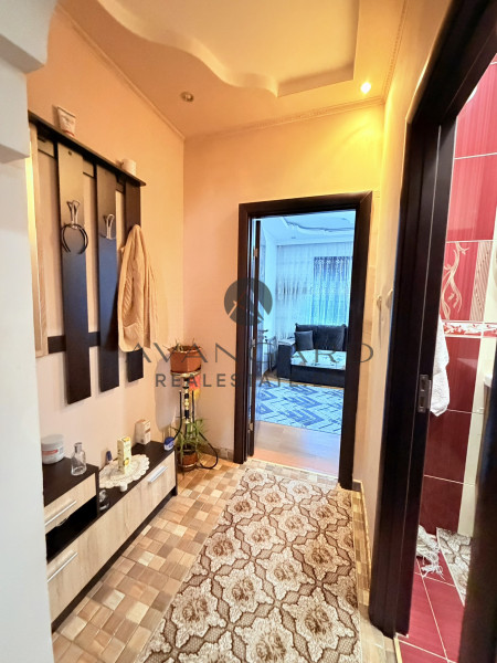 THREE-BEDROOM APARTMENT WITH FOUR SEPARATE ROOMS